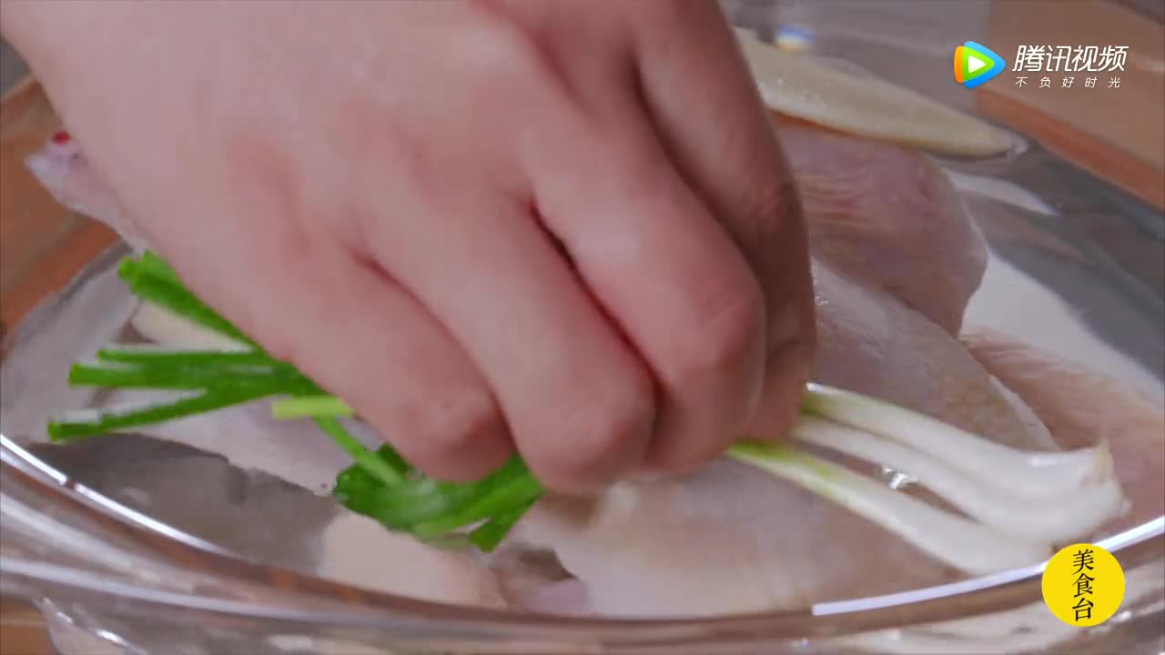 四川美食纪录片《口水鸡》